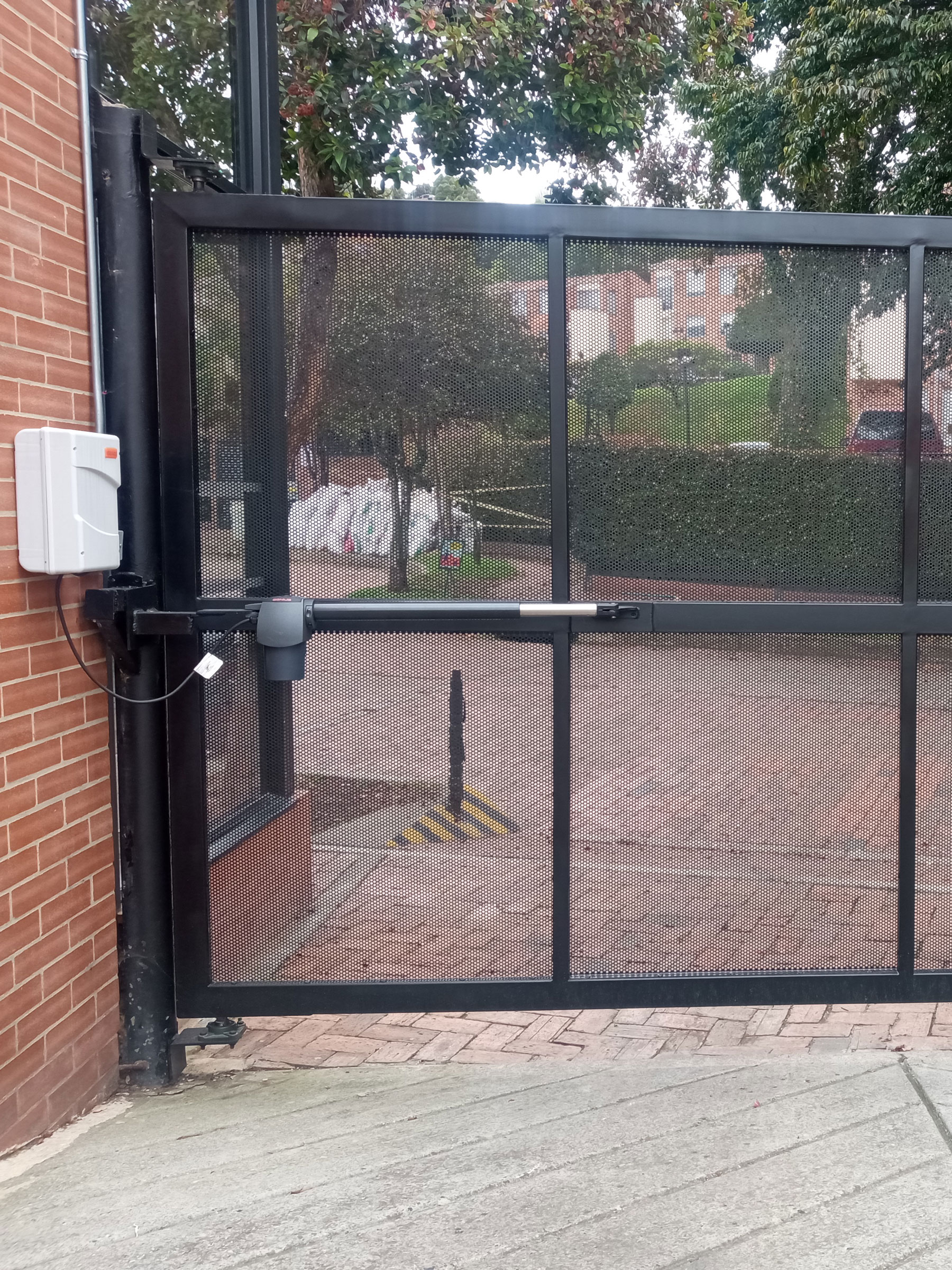 Servicio automatizacion puerta